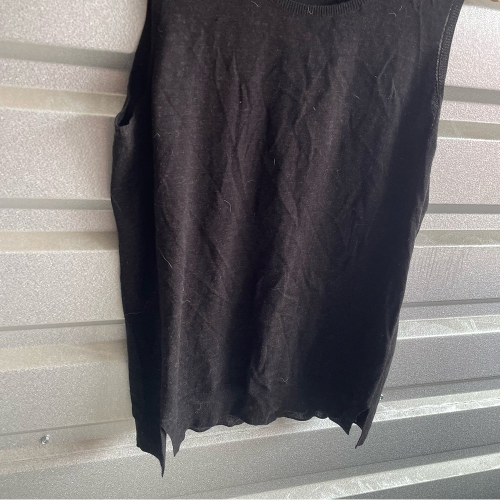 Akris Punto charcoal wool sleeveless sweater tank - Picture 2 of 6